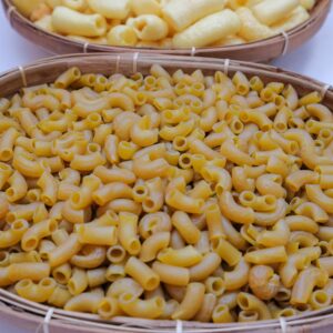 kerupuk napoleon makaroni ayam